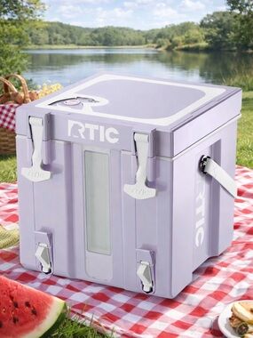 RTIC Halftime Water Cooler Portable Carrier Cooler Dusty Lilac Small Cooler NEW